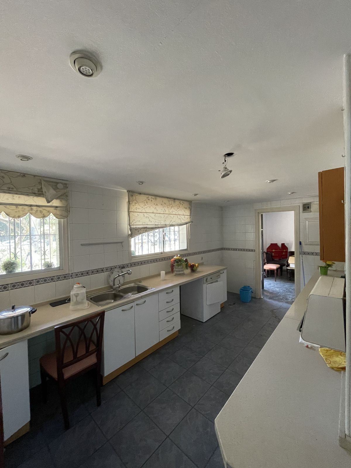 4 Bed Apartment for sale in Marbella Costa Del Sol, Málaga, Spain