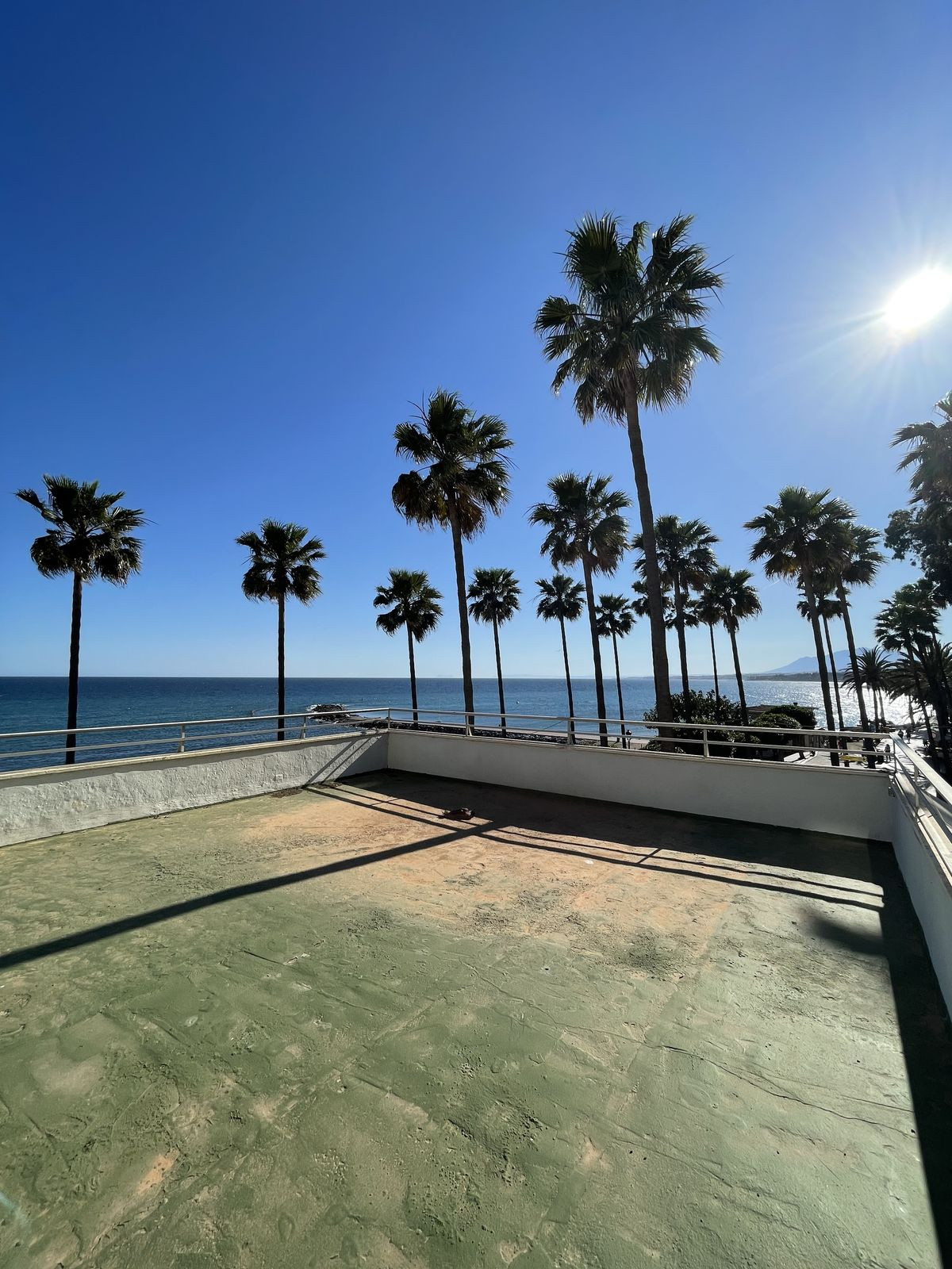 4 Bed Apartment for sale in Marbella Costa Del Sol, Málaga, Spain