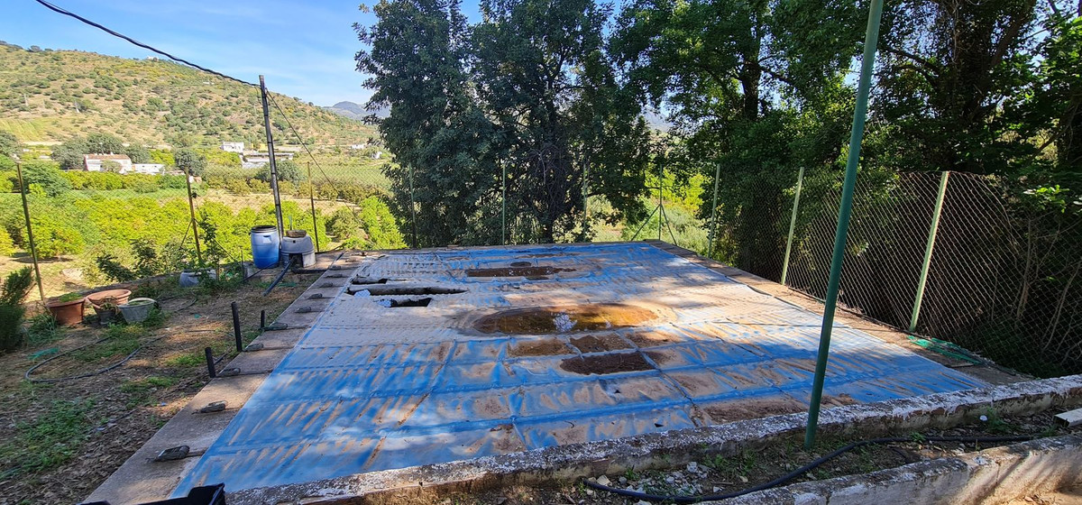 Plots for sale in Tolox Costa Del Sol, Málaga, Spain