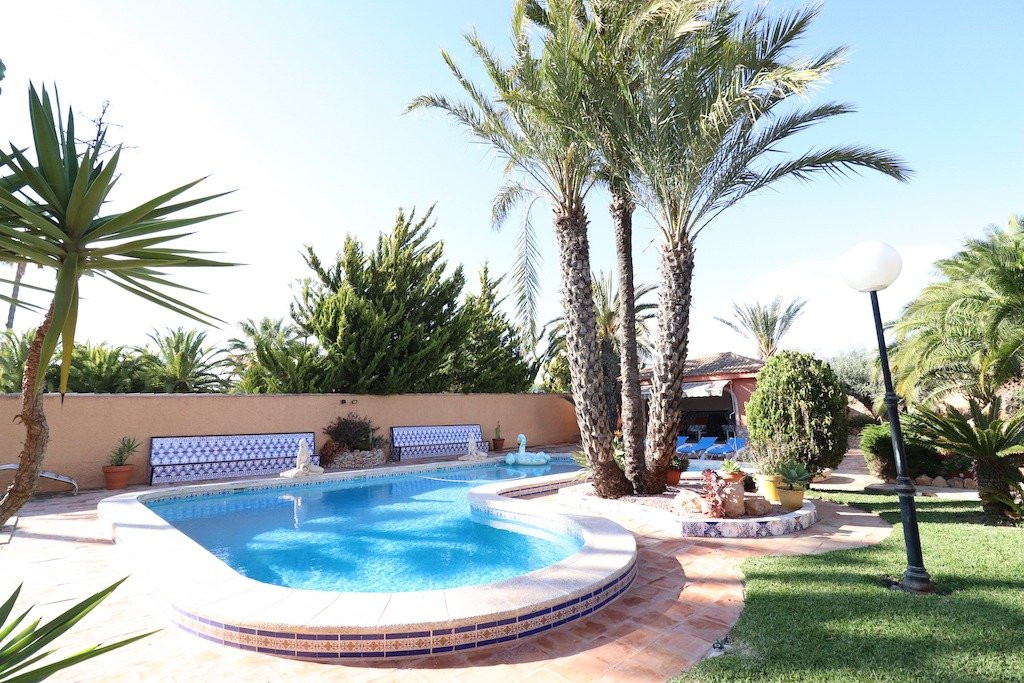 5 Bed Townhouse for sale in El Chaparral Costa Blanca, Alicante, Spain