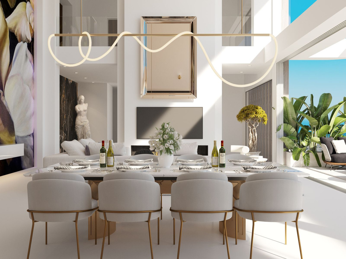 Se vende Villa - Chalet de 4 dormitorios en Costa Del Sol, Málaga, España