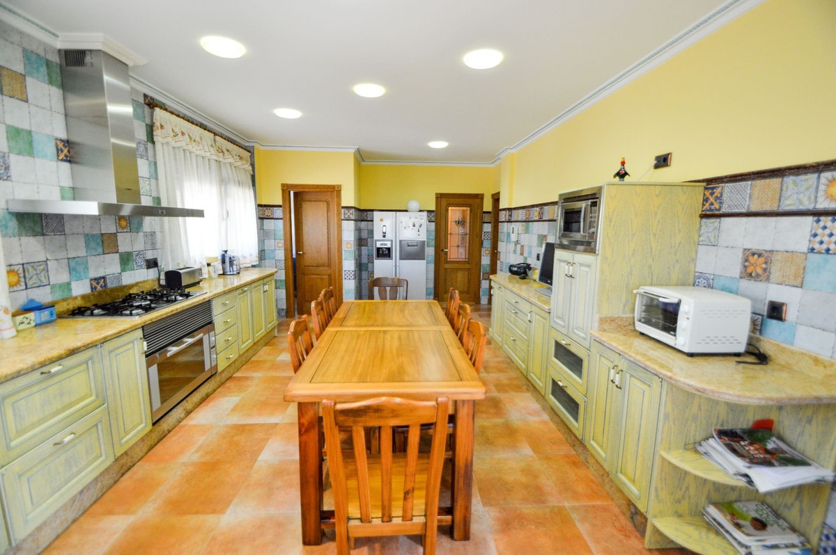 5 Bed Townhouse for sale in La Murada Costa Blanca, Alicante, Spain