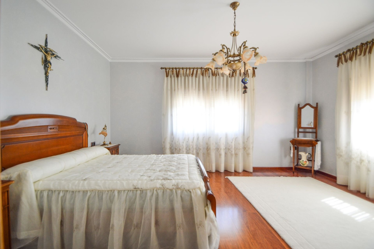 5 Bed Townhouse for sale in La Murada Costa Blanca, Alicante, Spain