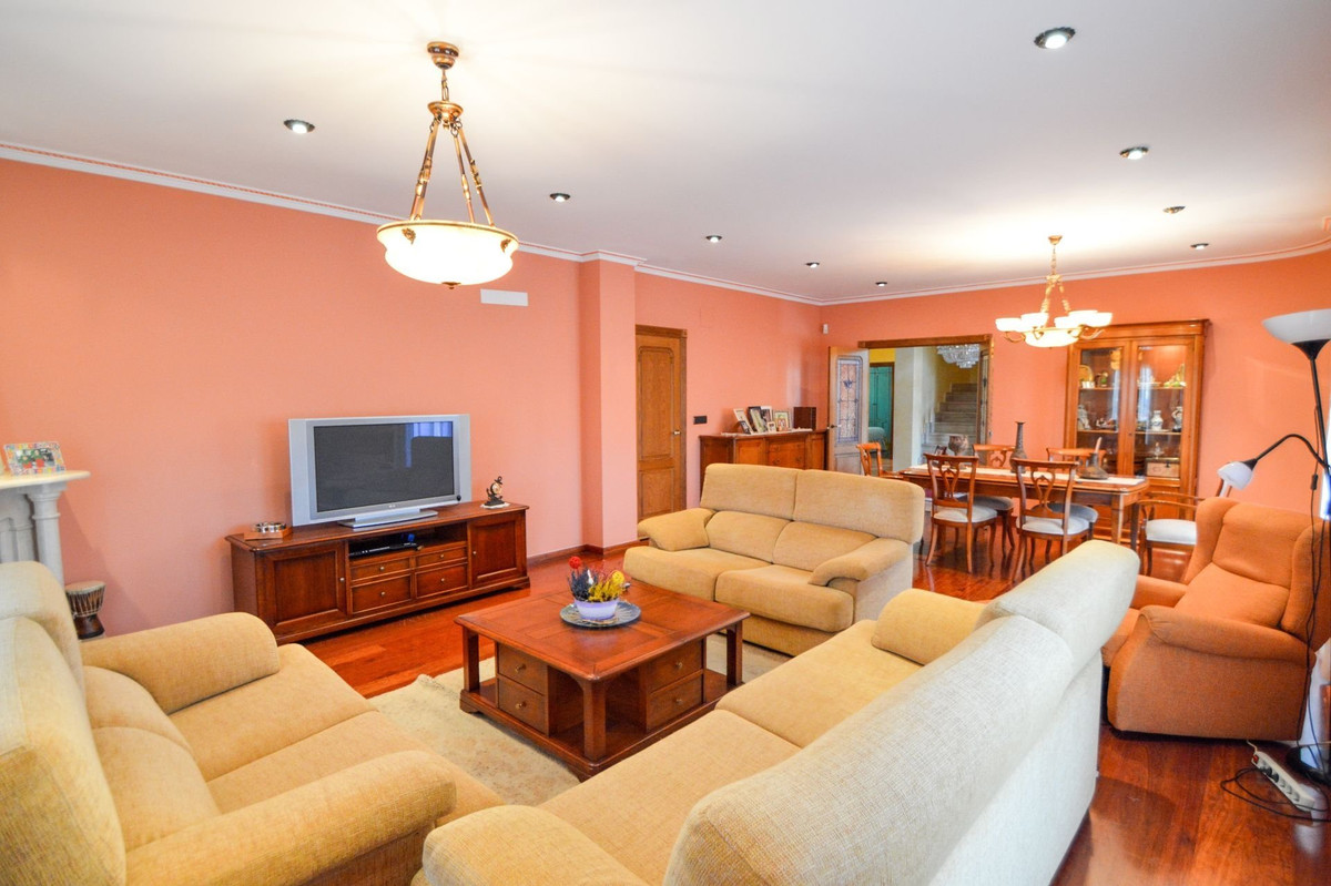5 Bed Townhouse for sale in La Murada Costa Blanca, Alicante, Spain