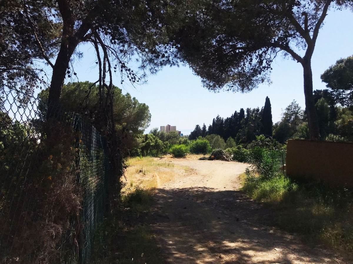 Plots for sale in Hacienda Las Chapas Costa Del Sol, Málaga, Spain
