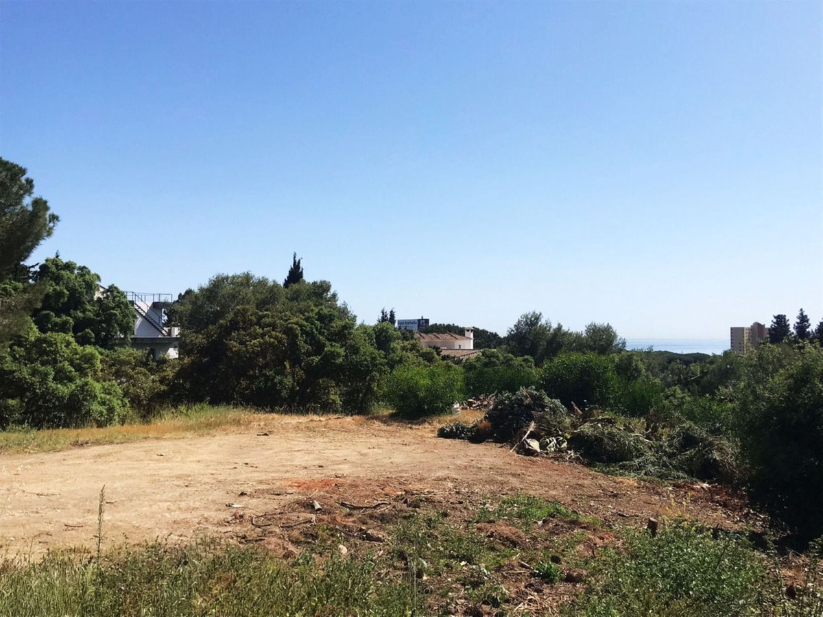 Plots for sale in Hacienda Las Chapas Costa Del Sol, Málaga, Spain