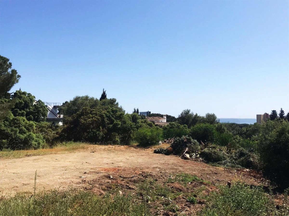 Plots for sale in Hacienda Las Chapas Costa Del Sol, Málaga, Spain