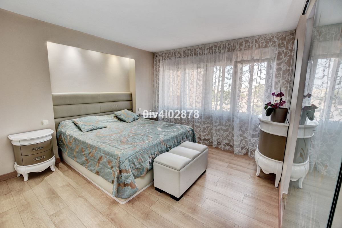 4 Bed Townhouse for sale in Arroyo De La Miel Costa Del Sol, Málaga, Spain