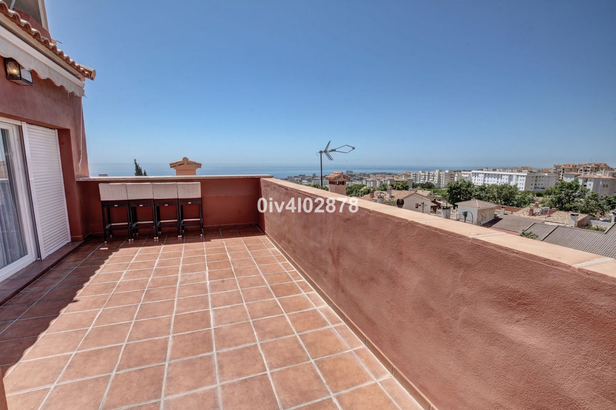 4 Bed Townhouse for sale in Arroyo De La Miel Costa Del Sol, Málaga, Spain