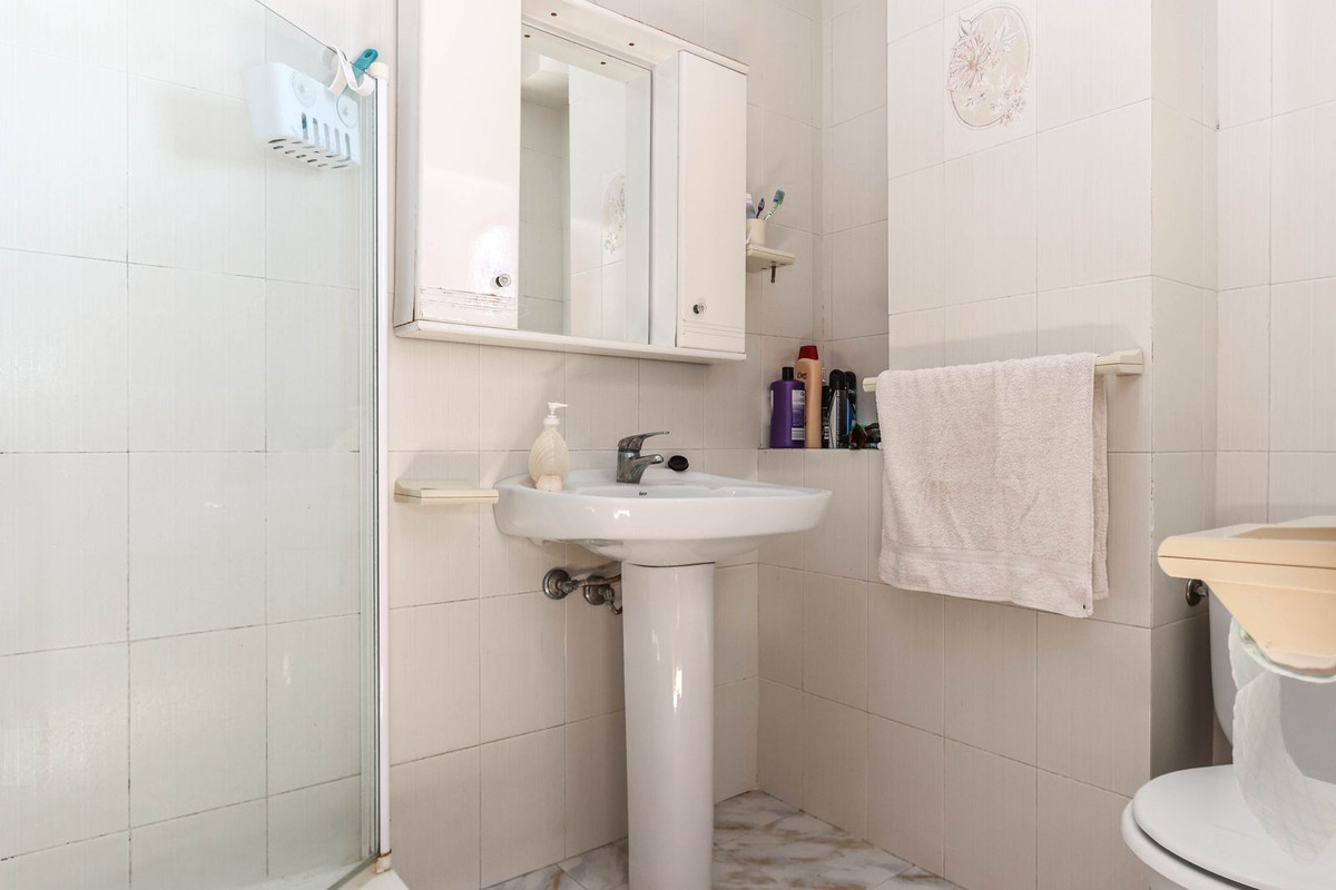 Se vende Adosada de 4 dormitorios en Costa Del Sol, Málaga, España
