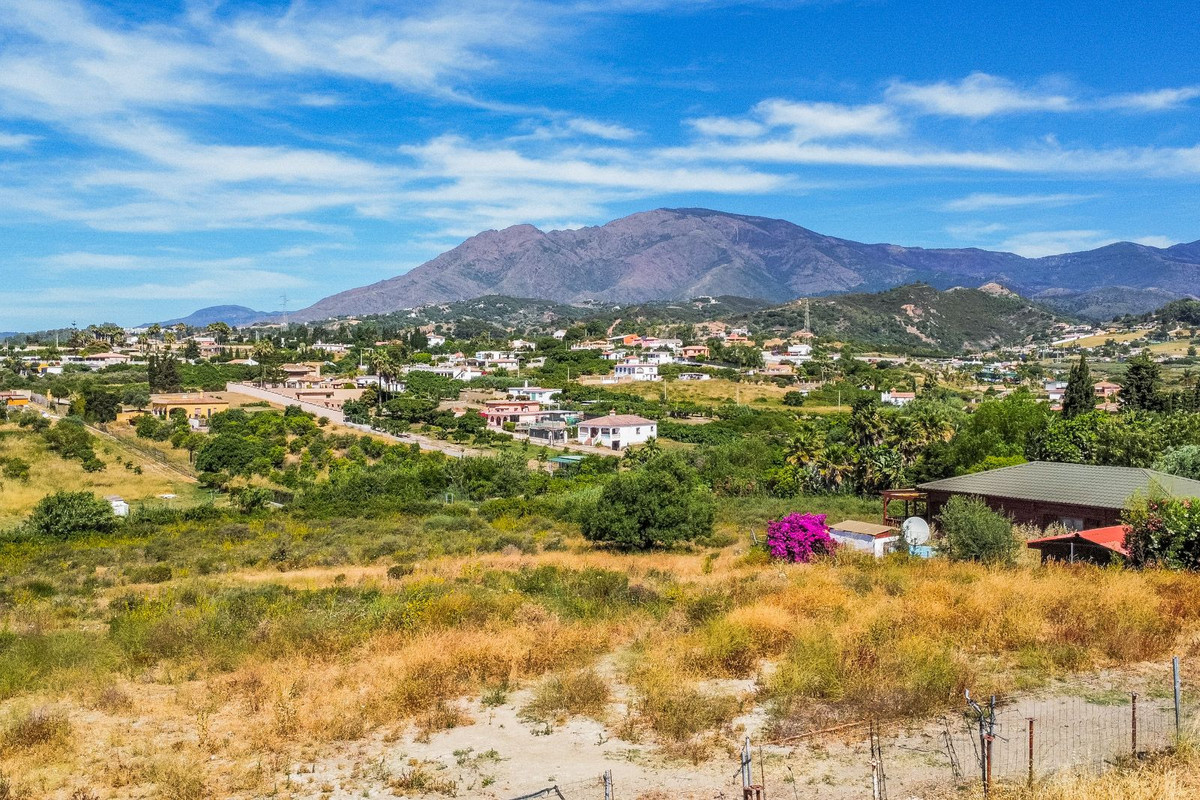 Plots for sale in Estepona Costa Del Sol, Málaga, Spain