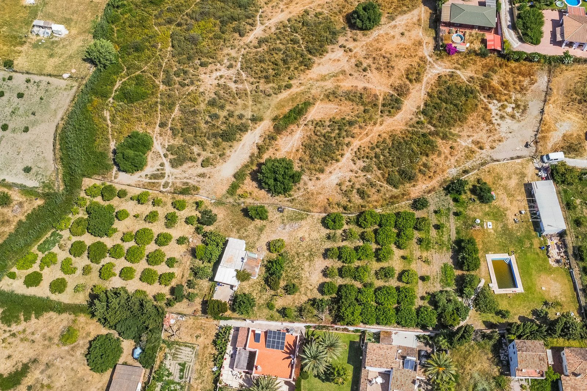 Plots for sale in Estepona Costa Del Sol, Málaga, Spain