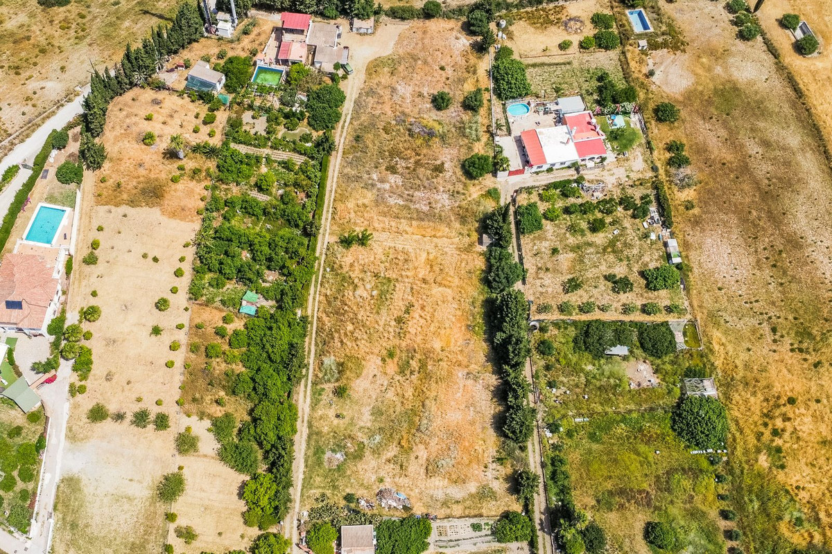 Plots for sale in Estepona Costa Del Sol, Málaga, Spain