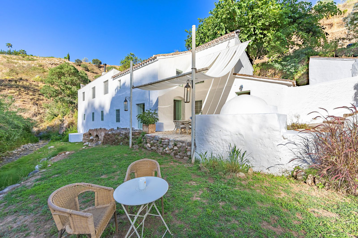 Se vende Finca - Cortijo de 4 dormitorios en Costa Del Sol, Málaga, España