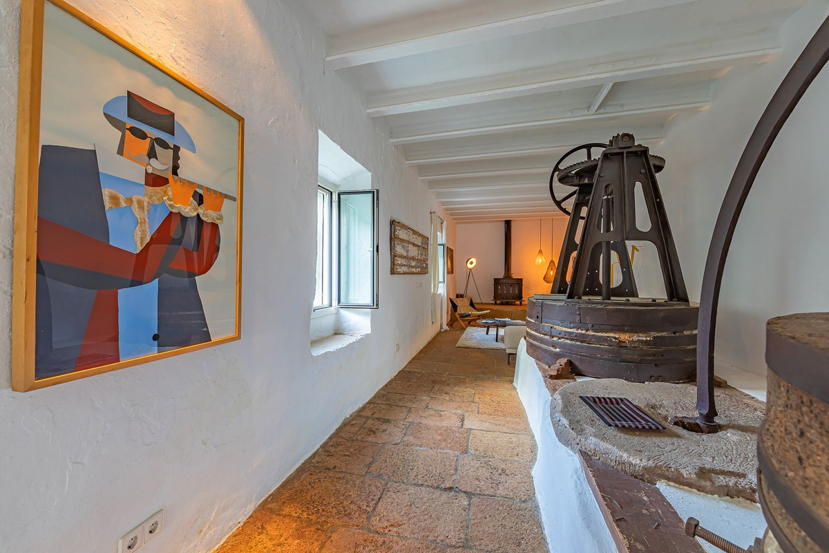 Se vende Finca - Cortijo de 4 dormitorios en Costa Del Sol, Málaga, España