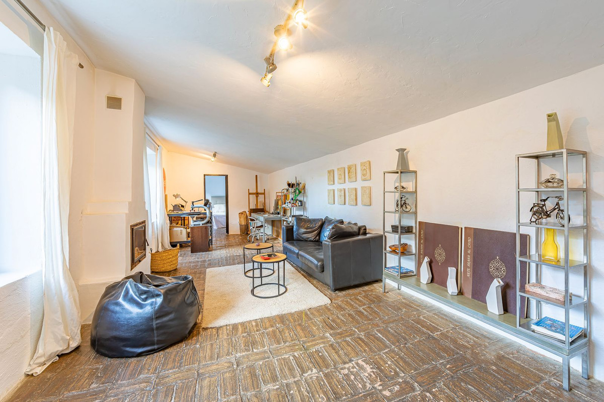 Se vende Finca - Cortijo de 4 dormitorios en Costa Del Sol, Málaga, España