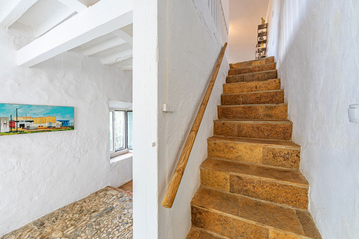 Se vende Finca - Cortijo de 4 dormitorios en Costa Del Sol, Málaga, España