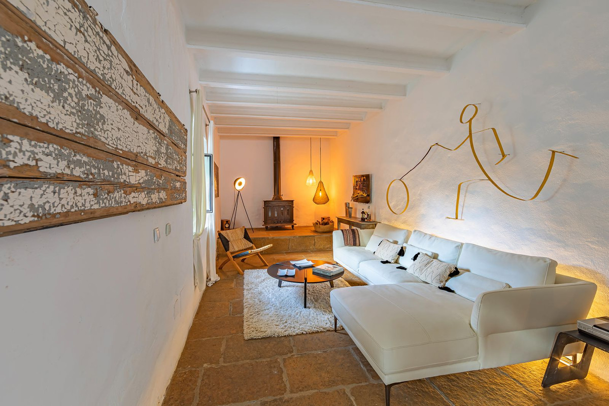 Se vende Finca - Cortijo de 4 dormitorios en Costa Del Sol, Málaga, España