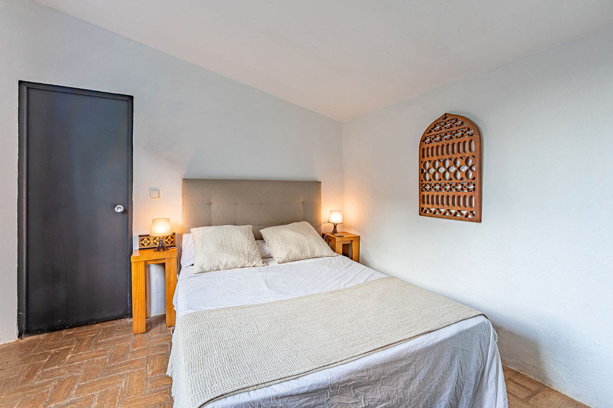 Se vende Finca - Cortijo de 4 dormitorios en Costa Del Sol, Málaga, España