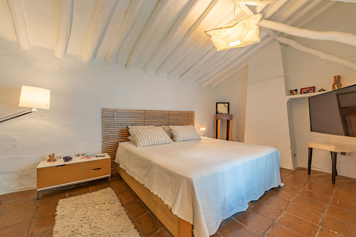 Se vende Finca - Cortijo de 4 dormitorios en Costa Del Sol, Málaga, España