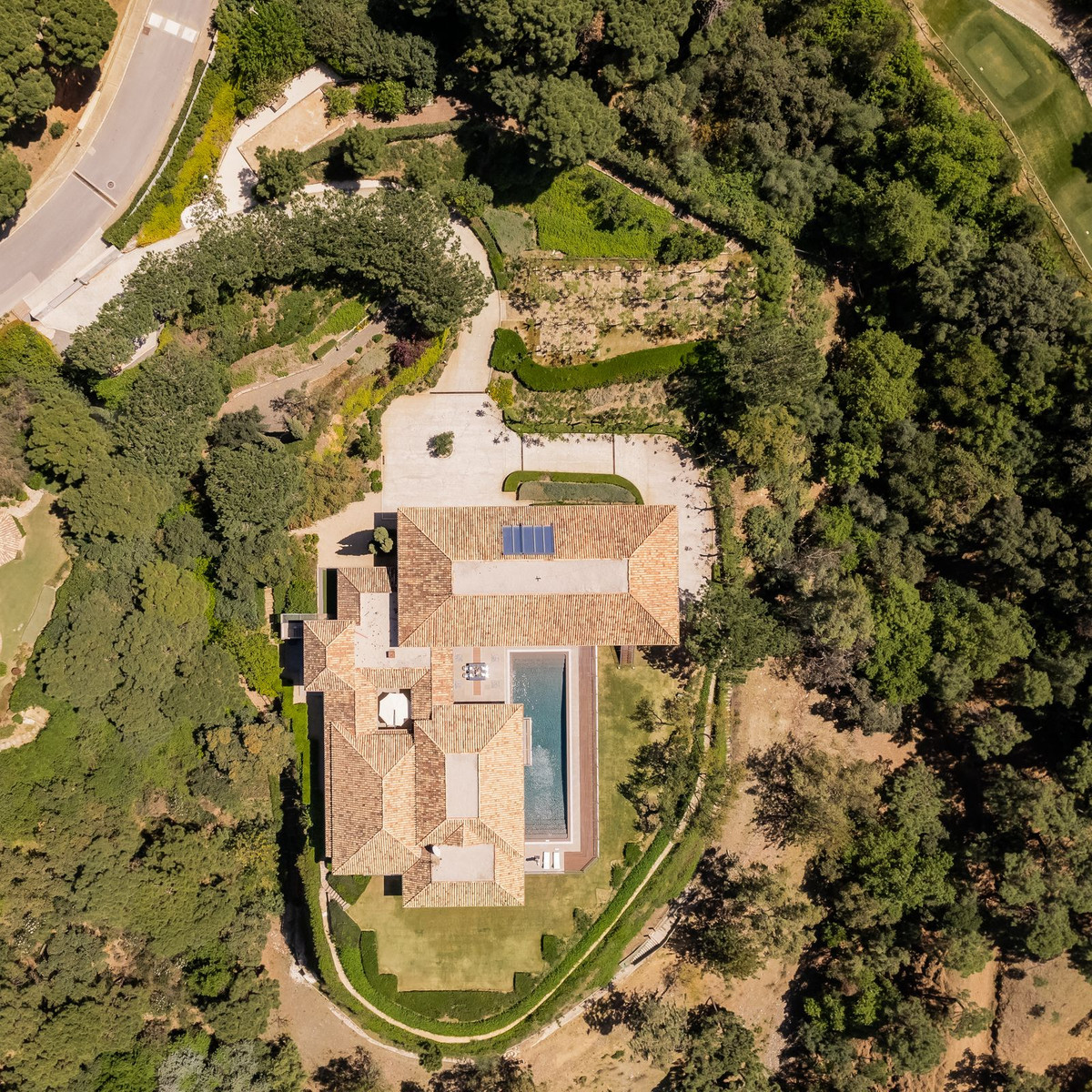Se vende Villa - Chalet de 5 dormitorios en Costa Del Sol, Málaga, España