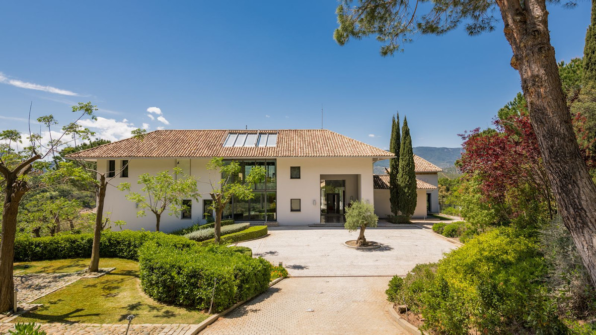 Se vende Villa - Chalet de 5 dormitorios en Costa Del Sol, Málaga, España