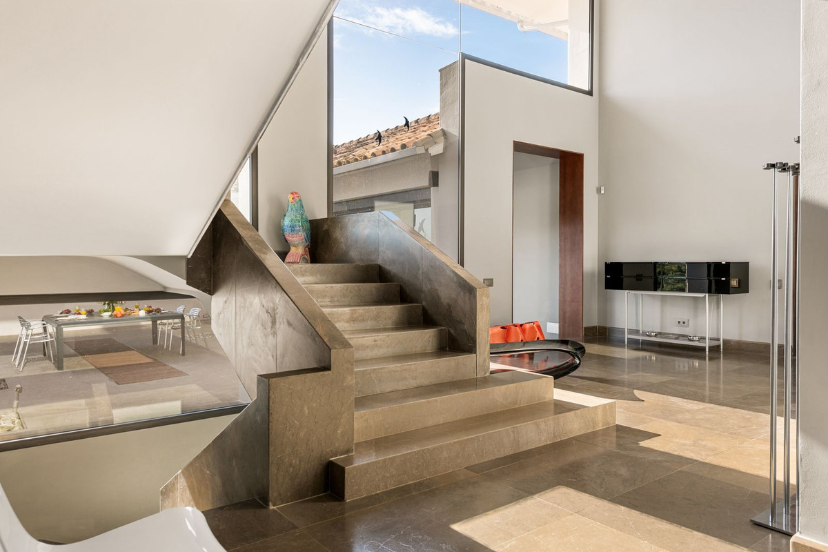 Se vende Villa - Chalet de 5 dormitorios en Costa Del Sol, Málaga, España