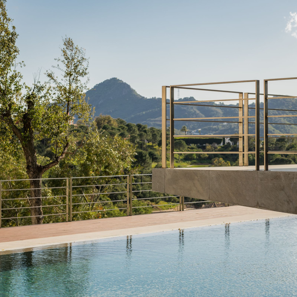 Se vende Villa - Chalet de 5 dormitorios en Costa Del Sol, Málaga, España