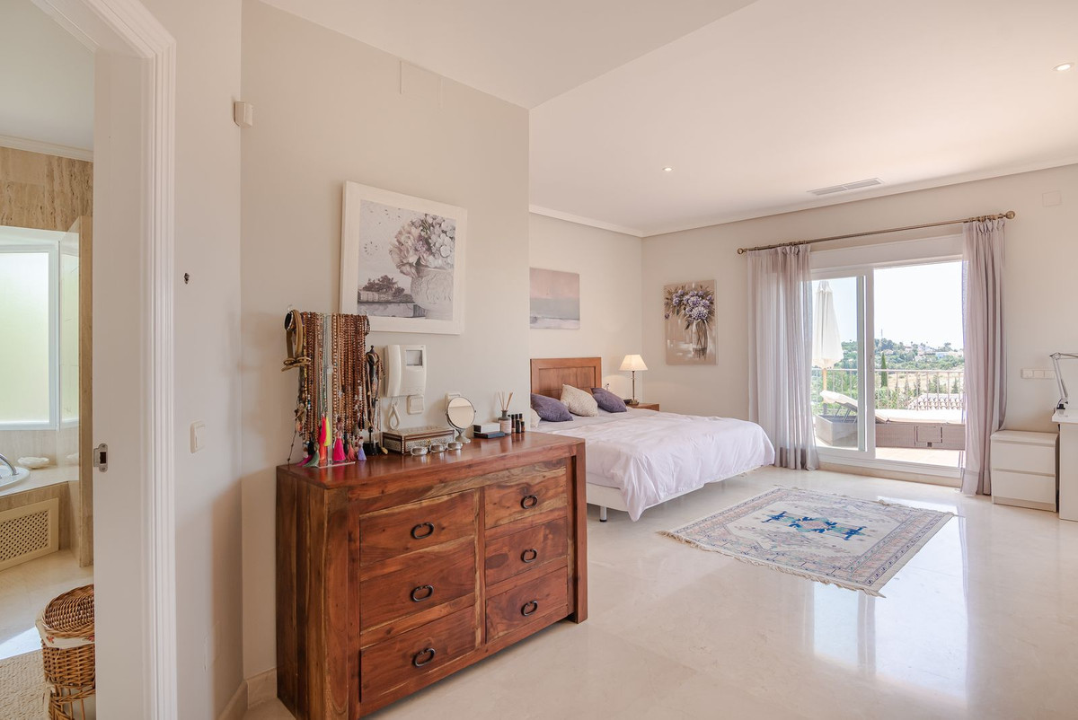 Se vende Villa - Chalet de 6 dormitorios en Costa Del Sol, Málaga, España