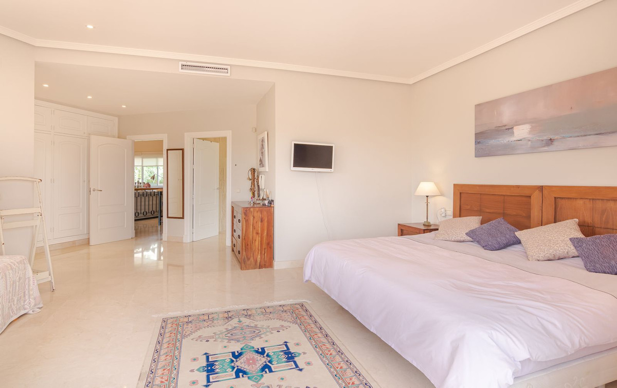 Se vende Villa - Chalet de 6 dormitorios en Costa Del Sol, Málaga, España