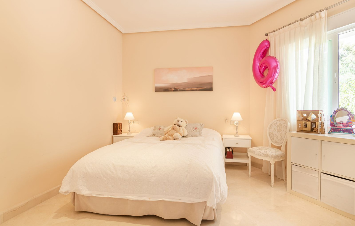 Se vende Villa - Chalet de 6 dormitorios en Costa Del Sol, Málaga, España