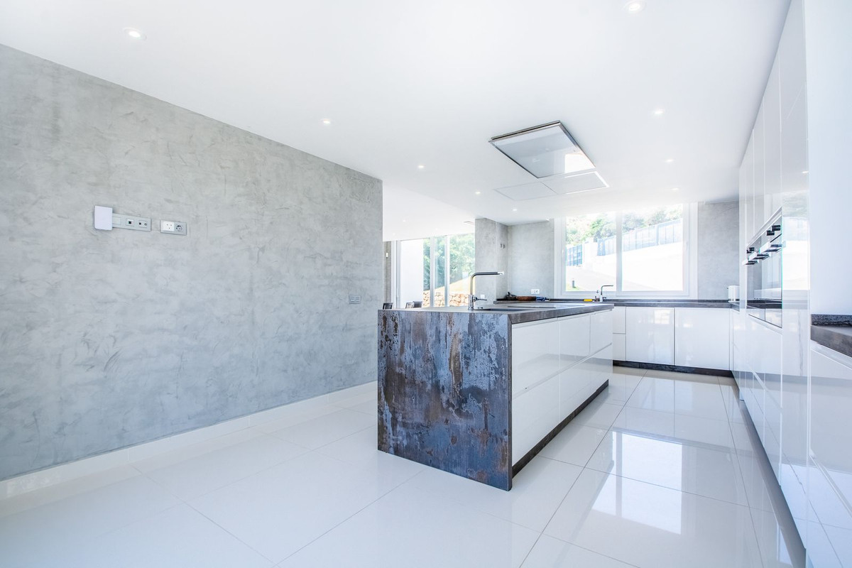 Se vende Villa - Chalet de 7 dormitorios en Costa Del Sol, Málaga, España