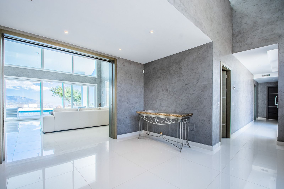 Se vende Villa - Chalet de 7 dormitorios en Costa Del Sol, Málaga, España