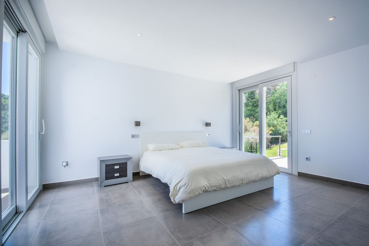Se vende Villa - Chalet de 7 dormitorios en Costa Del Sol, Málaga, España