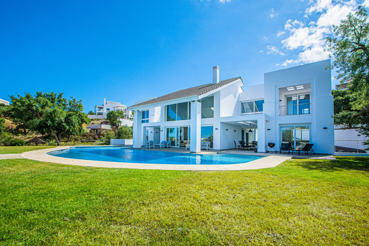 Se vende Villa - Chalet de 7 dormitorios en Costa Del Sol, Málaga, España