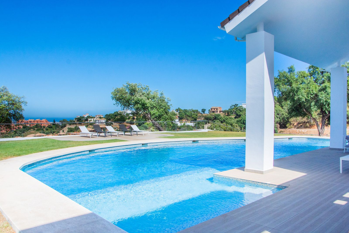 Se vende Villa - Chalet de 7 dormitorios en Costa Del Sol, Málaga, España