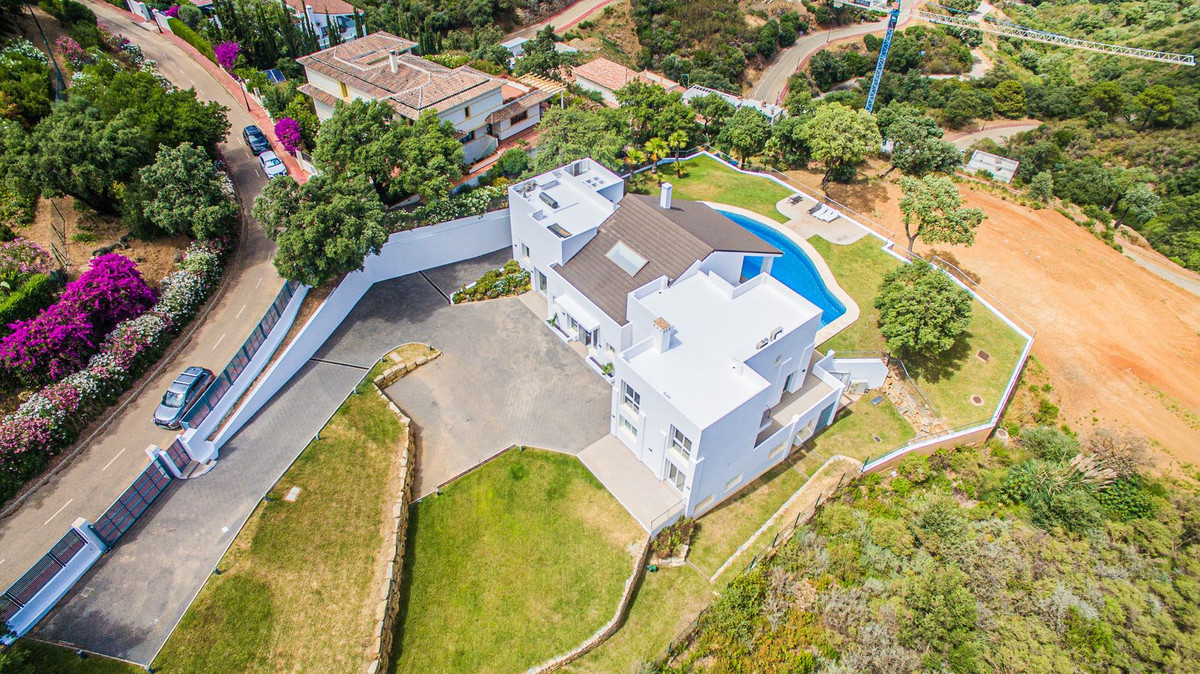 Se vende Villa - Chalet de 7 dormitorios en Costa Del Sol, Málaga, España
