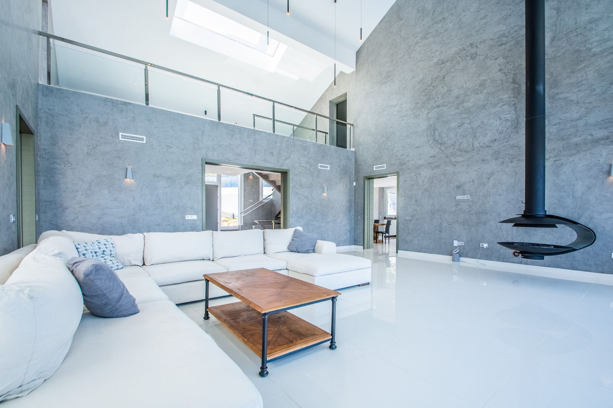 Se vende Villa - Chalet de 7 dormitorios en Costa Del Sol, Málaga, España