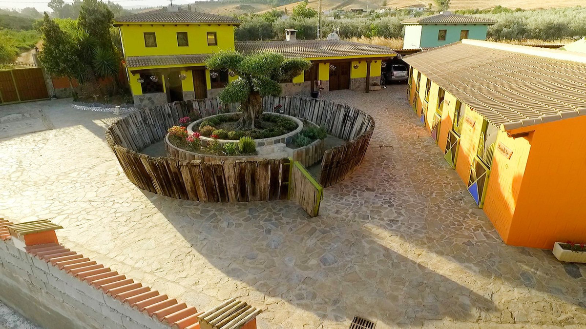 Se vende Hotel de 12 dormitorios en Costa Del Sol, Málaga, España