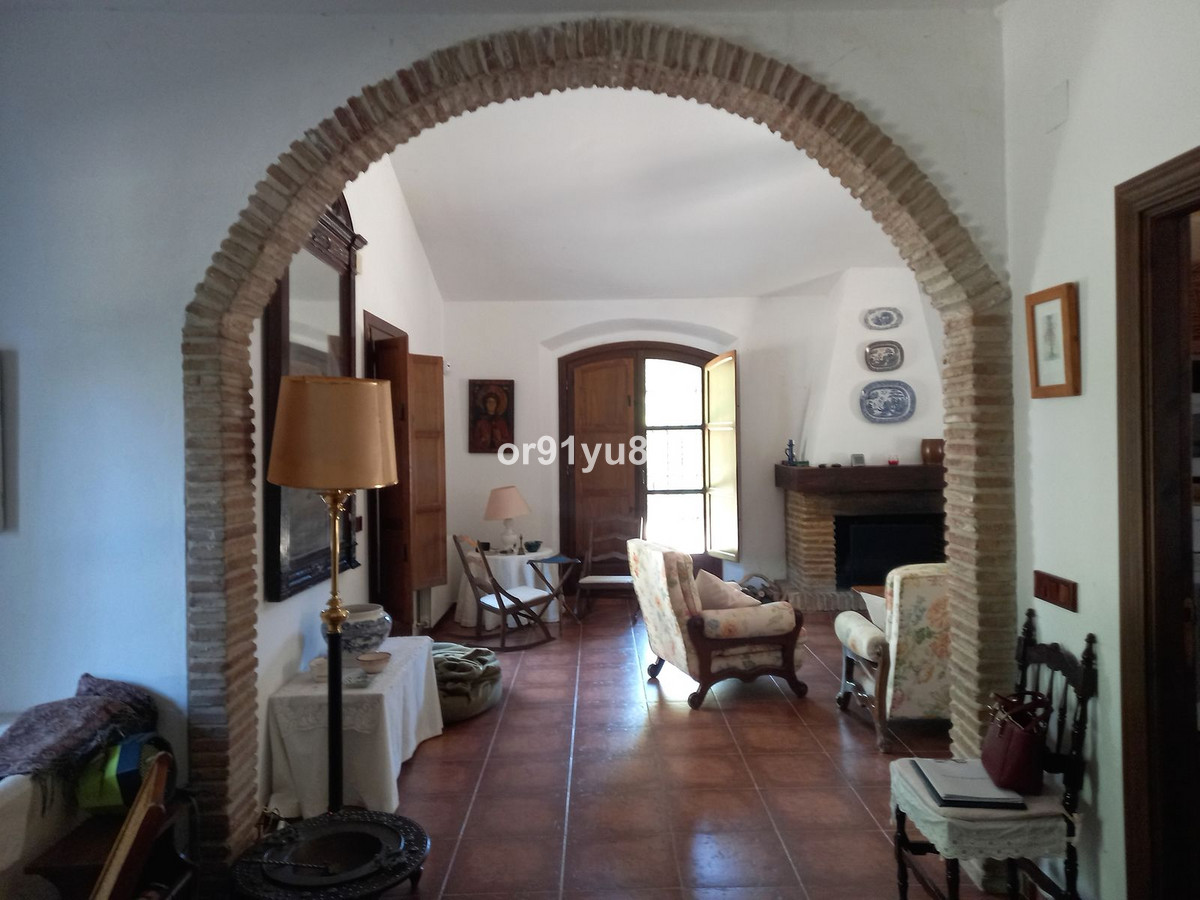 Se vende Finca - Cortijo de 5 dormitorios en Costa Del Sol, Málaga, España