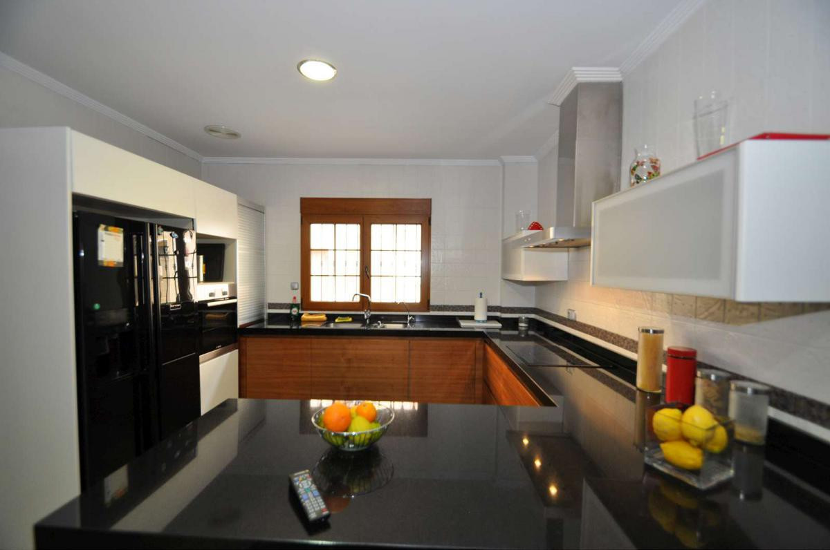 Se vende Adosada de 7 dormitorios en Costa Blanca, Alicante, España