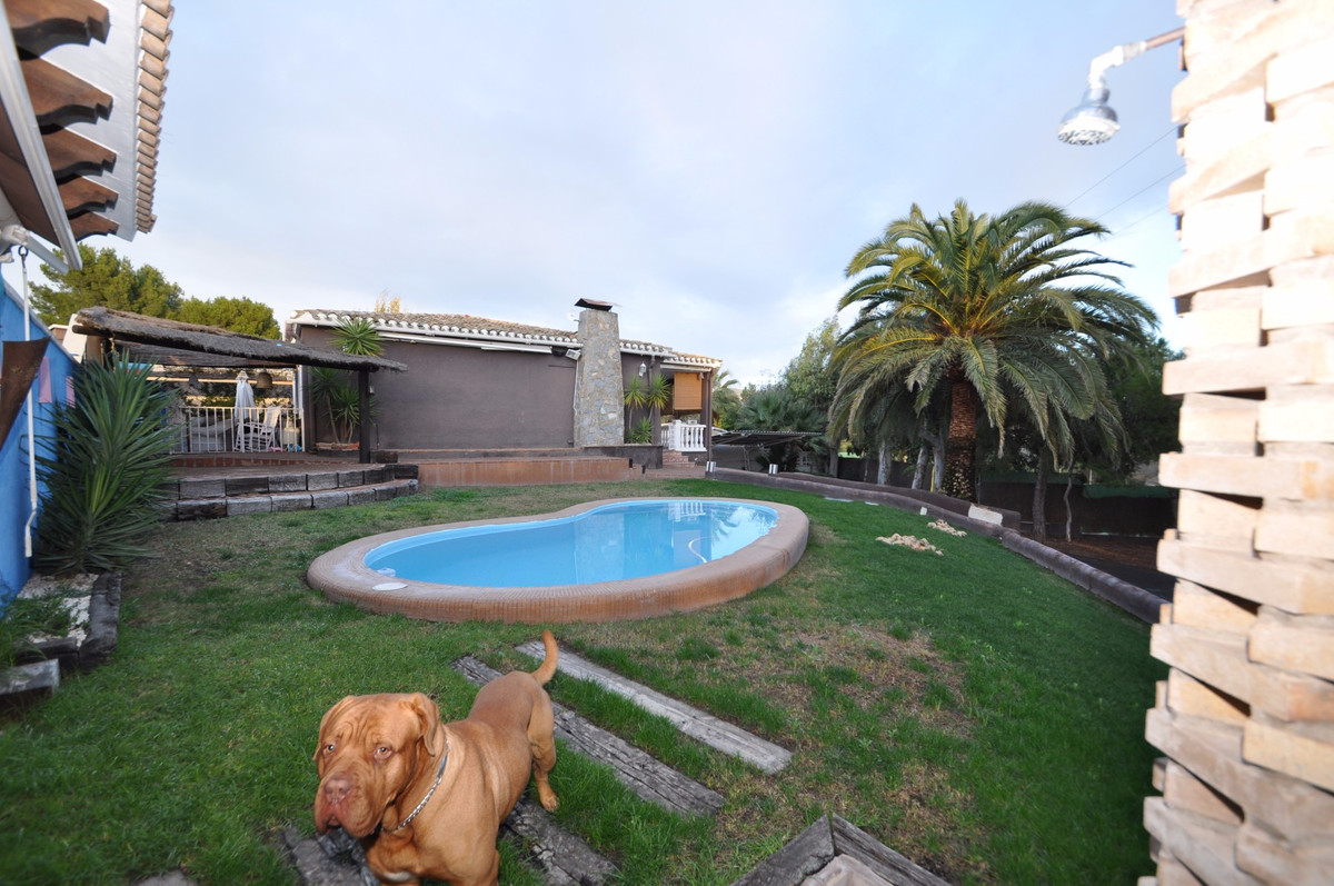 Se vende Villa - Chalet de 3 dormitorios en Costa Blanca, Alicante, España