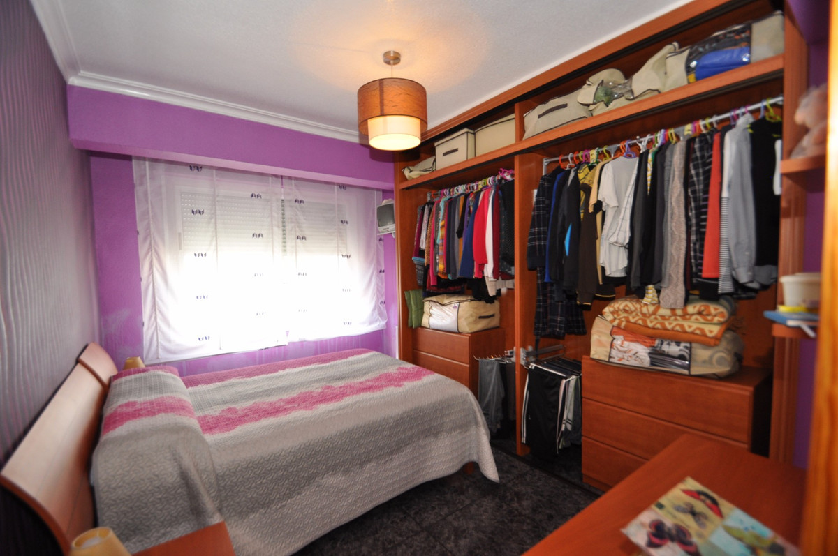 Se vende Apartamento Planta Media de 3 dormitorios en Costa Blanca, Alicante, España