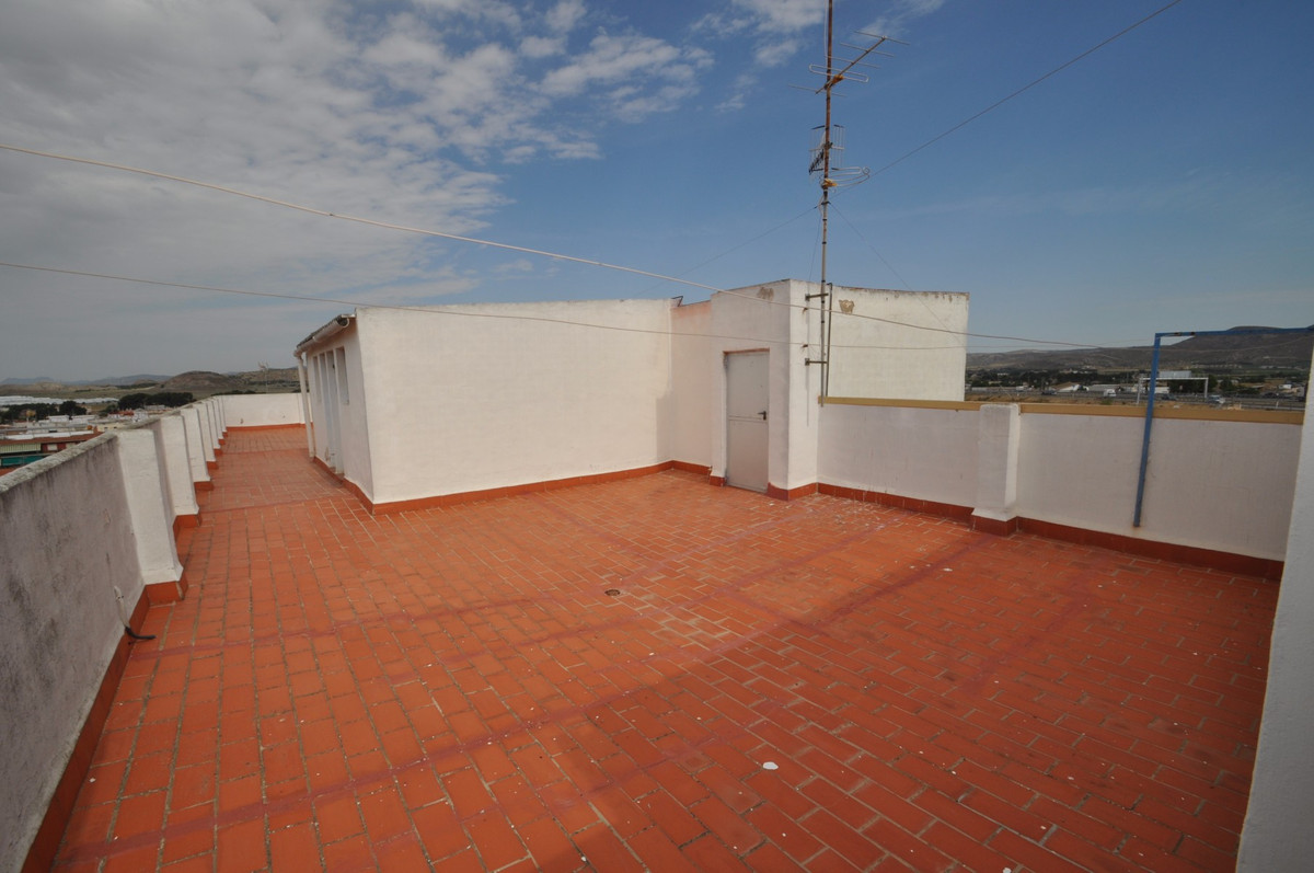 Se vende Apartamento Planta Media de 3 dormitorios en Costa Blanca, Alicante, España