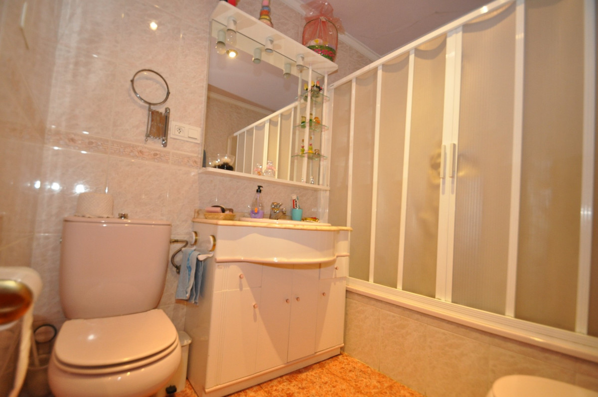 Se vende Adosada de 3 dormitorios en Costa Blanca, Alicante, España