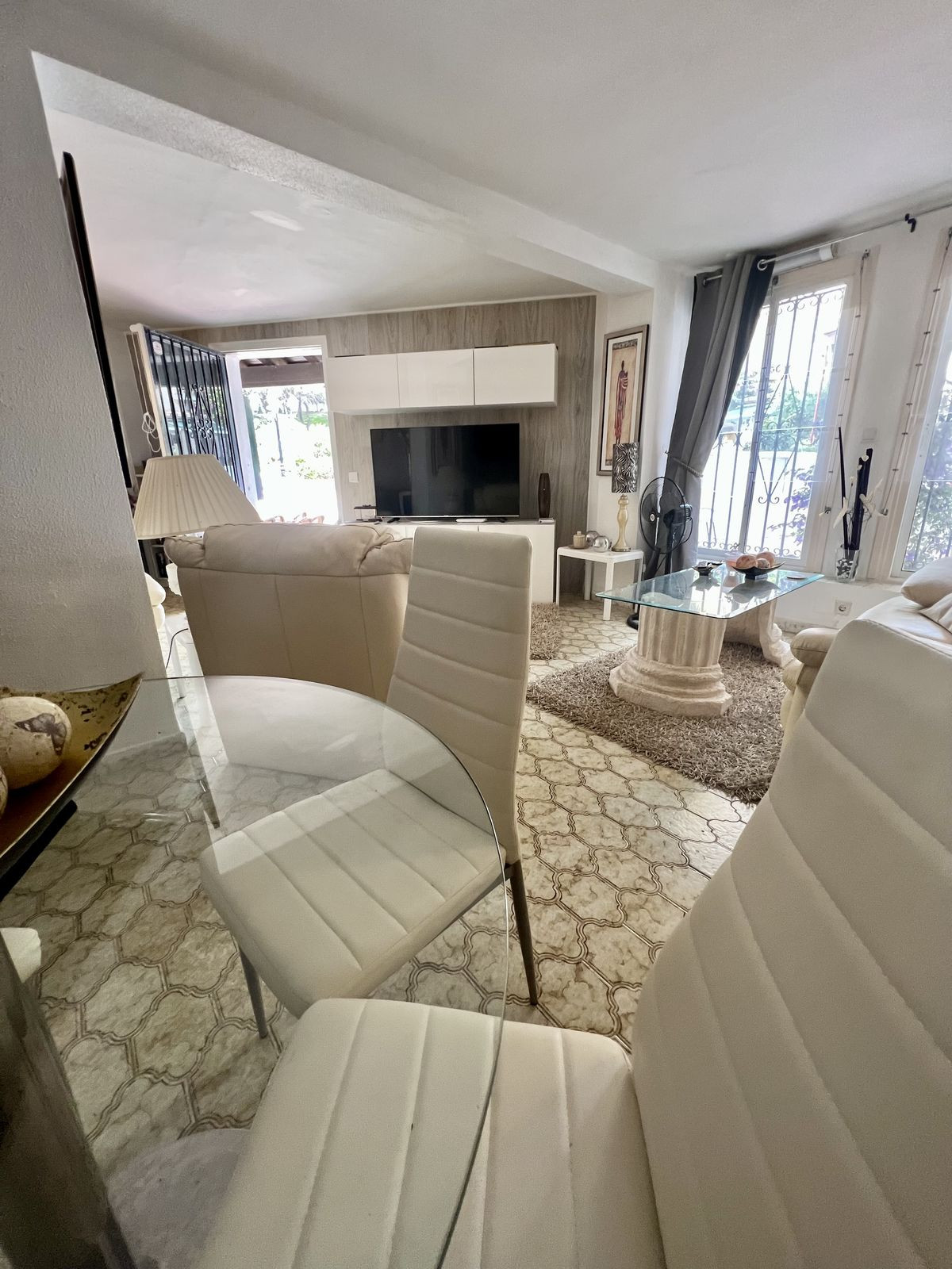2 Bed Commercial unit for sale in Puerto De Cabopino Costa Del Sol, Málaga, Spain