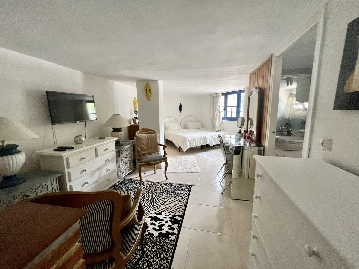 2 Bed Commercial unit for sale in Puerto De Cabopino Costa Del Sol, Málaga, Spain