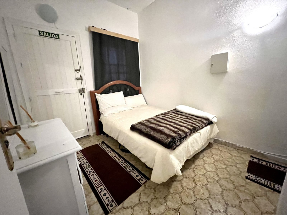 2 Bed Commercial unit for sale in Puerto De Cabopino Costa Del Sol, Málaga, Spain