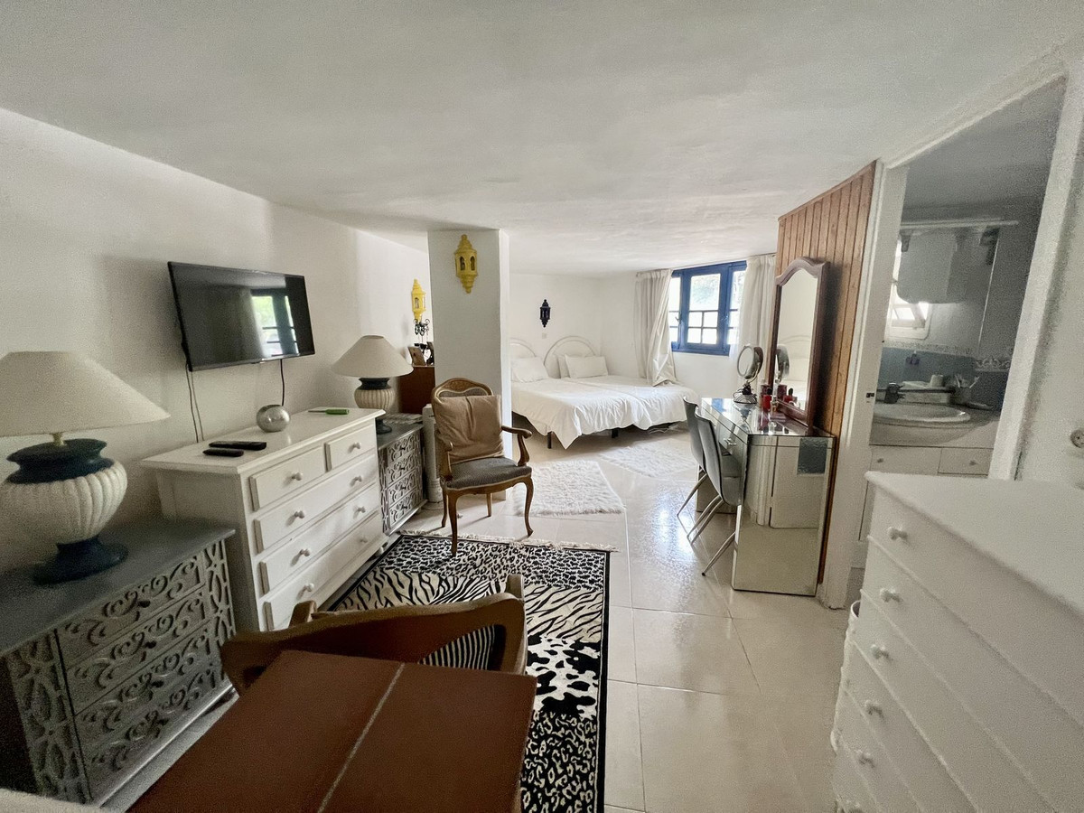 2 Bed Commercial unit for sale in Puerto De Cabopino Costa Del Sol, Málaga, Spain