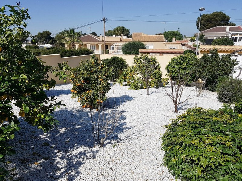 Se vende Villa - Chalet de 5 dormitorios en Costa Blanca, Alicante, España